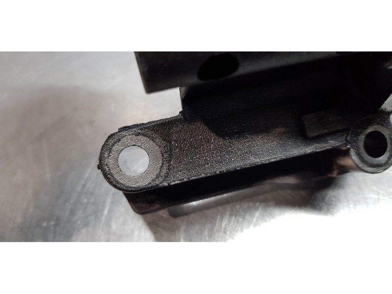 Recambio de bomba aceite para seat ibiza (6j5) reference referencia OEM IAM 038115105C  