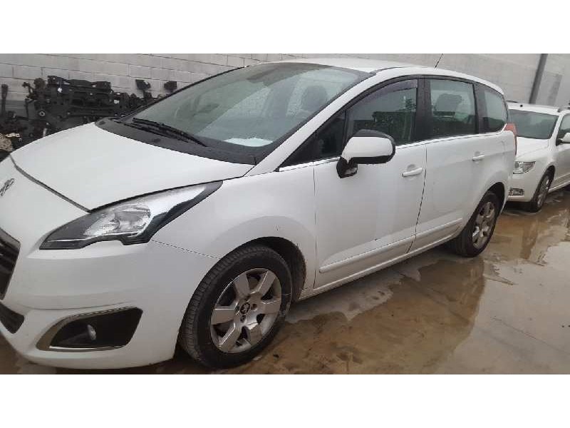 peugeot 5008 del año 2016