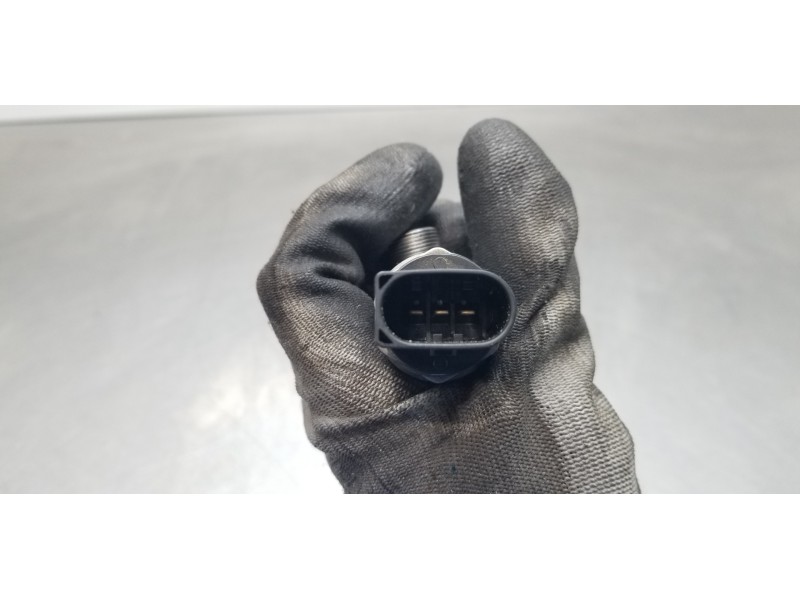 Recambio de rampa inyectora para bmw serie 1 berlina (e81/e87) 120d referencia OEM IAM 13537797882 0445214131 7797882