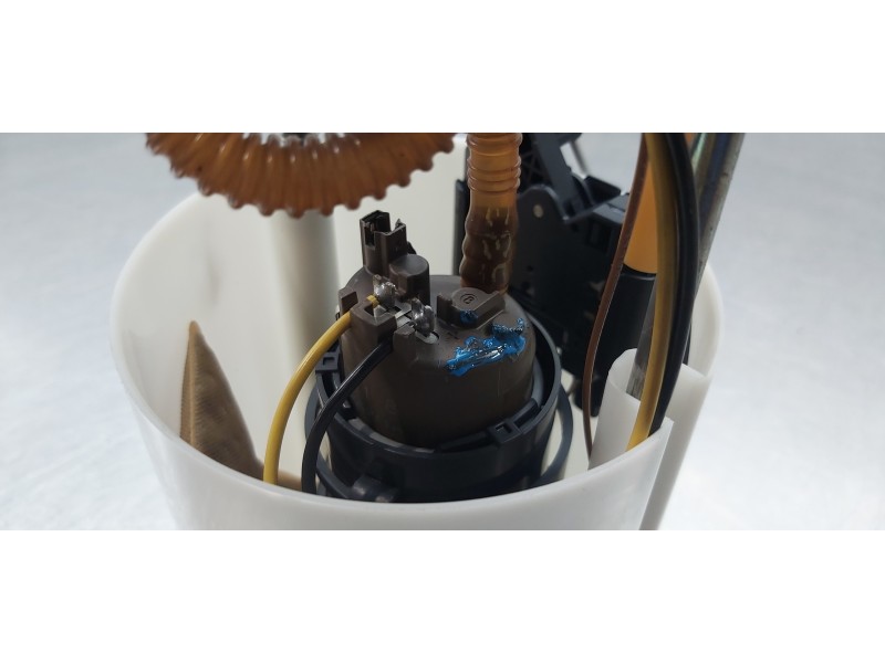 Recambio de aforador para seat leon (1p1) reference referencia OEM IAM 1K0919051DB  