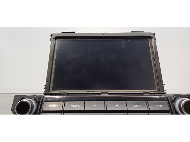 Recambio de pantalla multifuncion para hyundai tucson style 4wd referencia OEM IAM 96560D70004X  