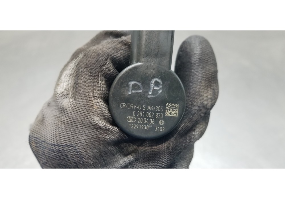 Recambio de rampa inyectora para bmw serie 1 berlina (e81/e87) 120d referencia OEM IAM 13537797882 0445214131 7797882