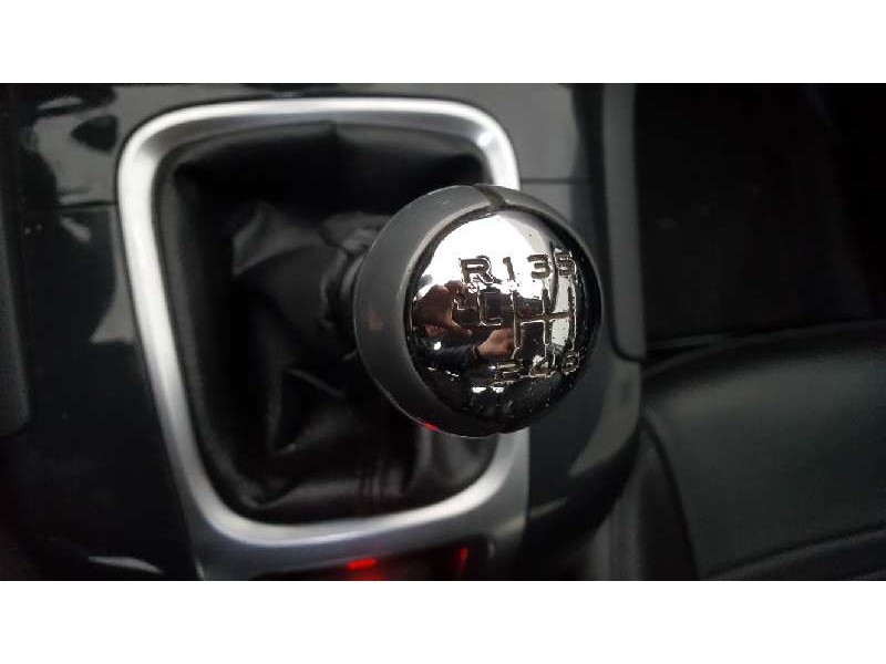 peugeot 5008 del año 2016