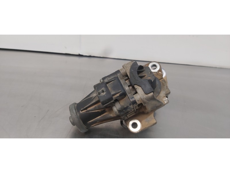 Recambio de valvula egr para renault kangoo profesional referencia OEM IAM 5079750300   Recambio de valvula egr para renault kangoo profesional referencia OEM IAM 5079750300