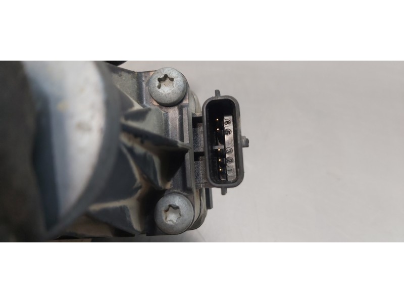 Recambio de valvula egr para renault kangoo profesional referencia OEM IAM 5079750300   Recambio de valvula egr para renault kangoo profesional referencia OEM IAM 5079750300