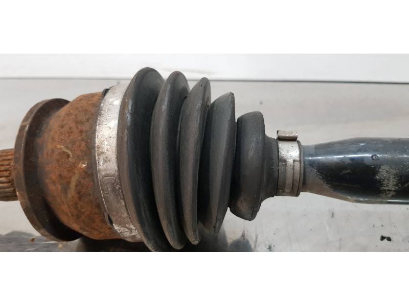 Recambio de transmision delantera derecha para opel zafira tourer selection referencia OEM IAM 13377898  