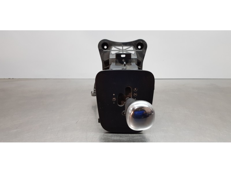 Recambio de palanca cambio para peugeot 5008 active referencia OEM IAM 2400NQ  
