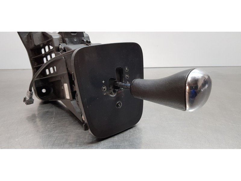 Recambio de palanca cambio para peugeot 5008 active referencia OEM IAM 2400NQ  