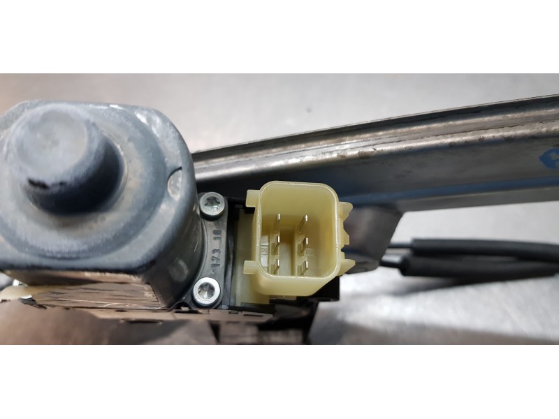 Recambio de elevalunas delantero izquierdo para ford kuga (cbs) trend referencia OEM IAM CJ54S23201BP  