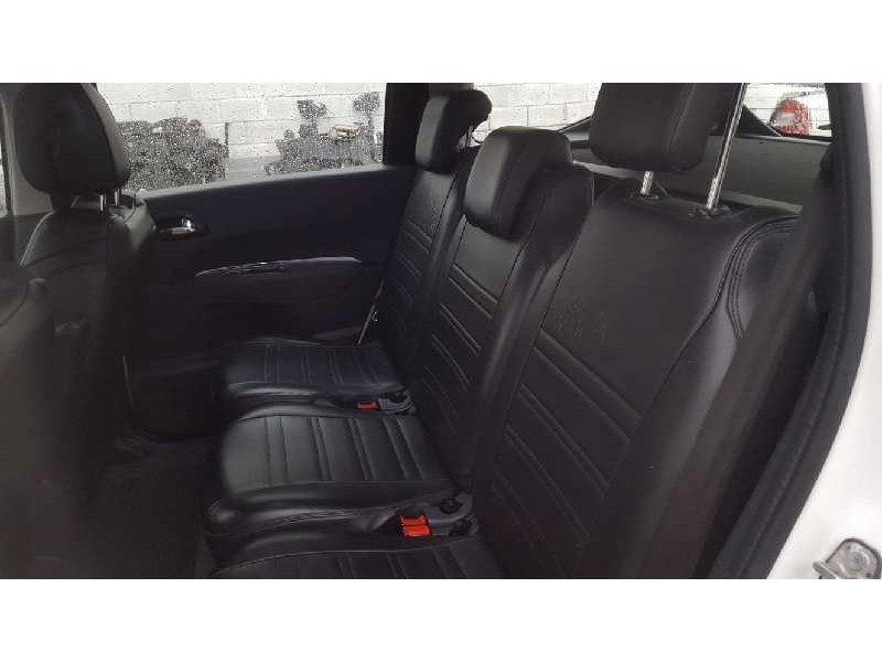 peugeot 5008 del año 2016