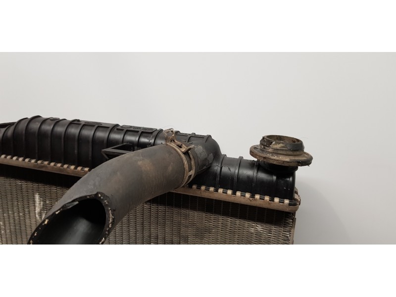 Recambio de radiador agua para ford fiesta (ccn) ambiente referencia OEM IAM 1772863 8V518005DG 1897436 Recambio de radiador agua para ford fiesta (ccn) ambiente referencia OEM IAM 1772863 8V518005DG 1897436