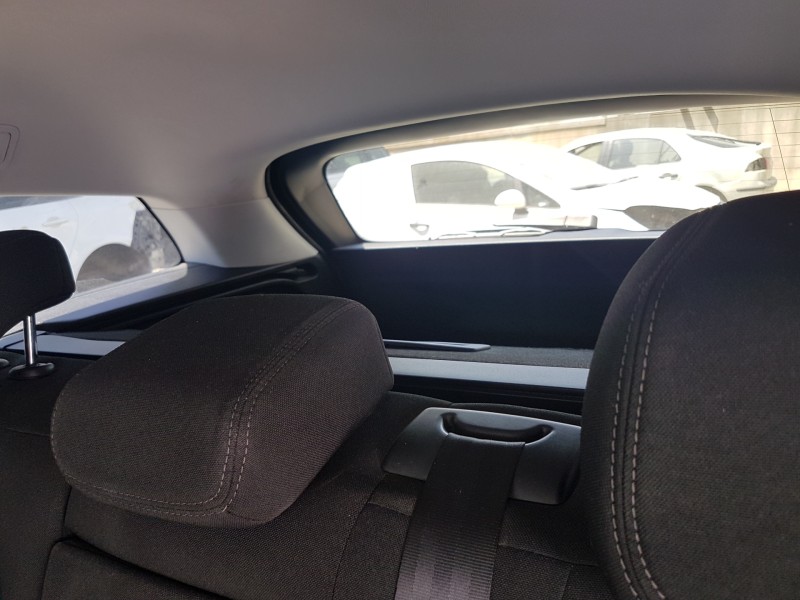 peugeot 308 sw del año 2015