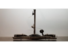 Recambio de panel frontal para toyota corolla verso (r1) 2.0 d-4d sol referencia OEM IAM    2