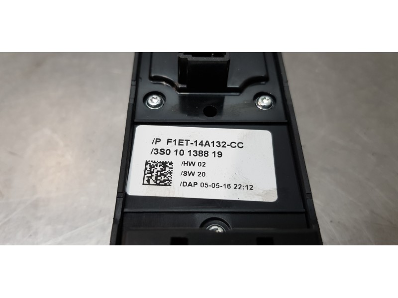 Recambio de mando elevalunas delantero izquierdo para ford kuga (cbs) trend referencia OEM IAM F1ET14A132CC  