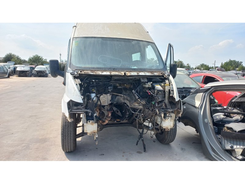 ford transit caja cerrada, media (fy) (2000 =>) del año 2002