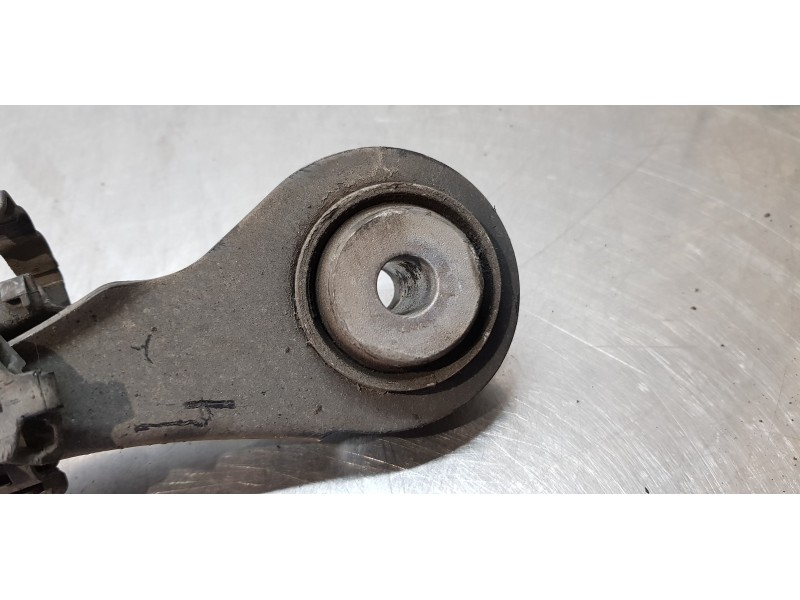 Recambio de brazo suspension superior trasero derecho para bmw serie 3 touring (f31) 318d referencia OEM IAM 679251902  