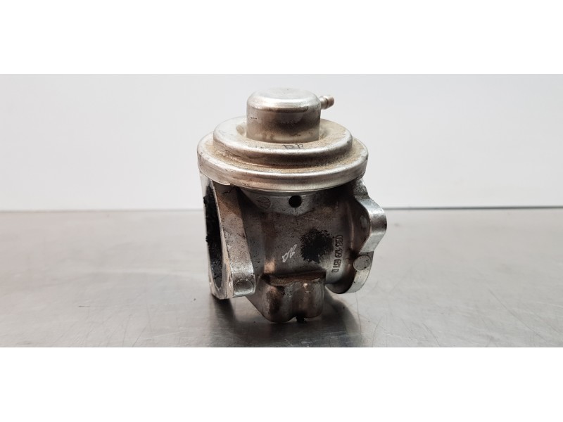 Recambio de valvula egr para volkswagen golf v berlina (1k1) trendline referencia OEM IAM 038131501AN 038129637D 