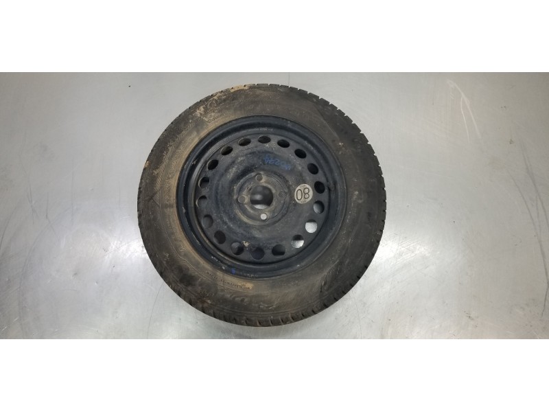 Recambio de neumatico repuesto para dacia lodgy laureate referencia OEM IAM 403004319R  