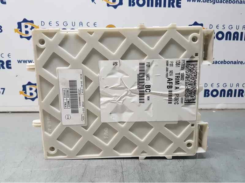 Recambio de caja reles / fusibles para ford c-max (ceu) trend referencia OEM IAM F1DT14A073BC  