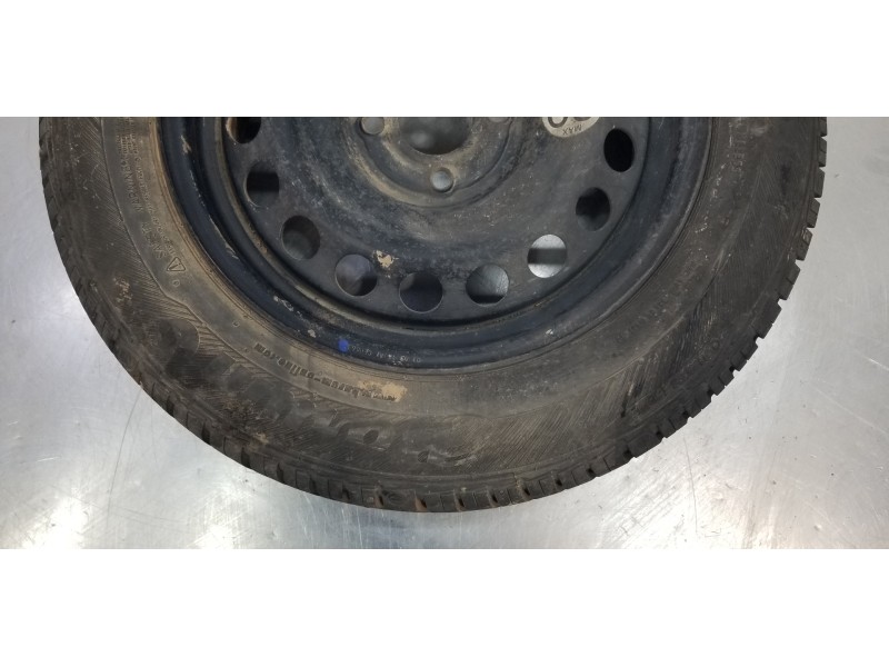 Recambio de neumatico repuesto para dacia lodgy laureate referencia OEM IAM 403004319R  