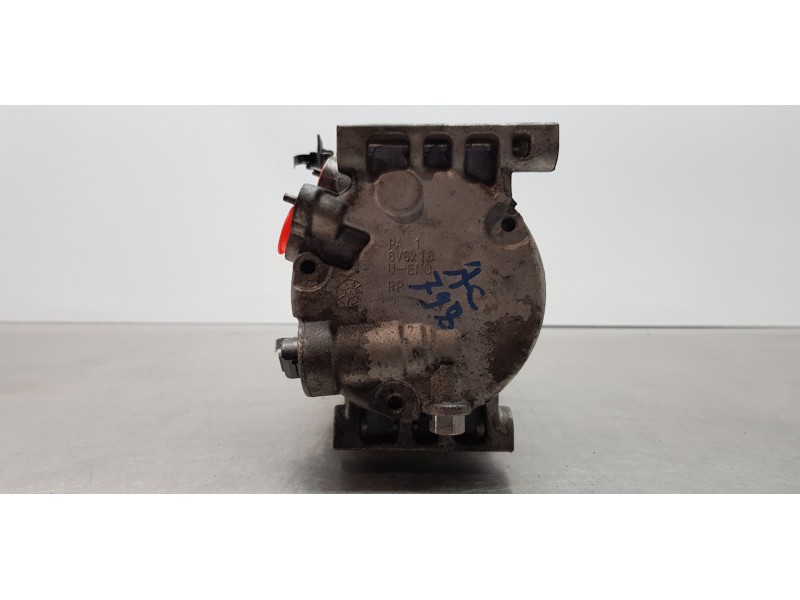 Recambio de compresor aire acondicionado para kia carens ( ) basic referencia OEM IAM 97701A4500  