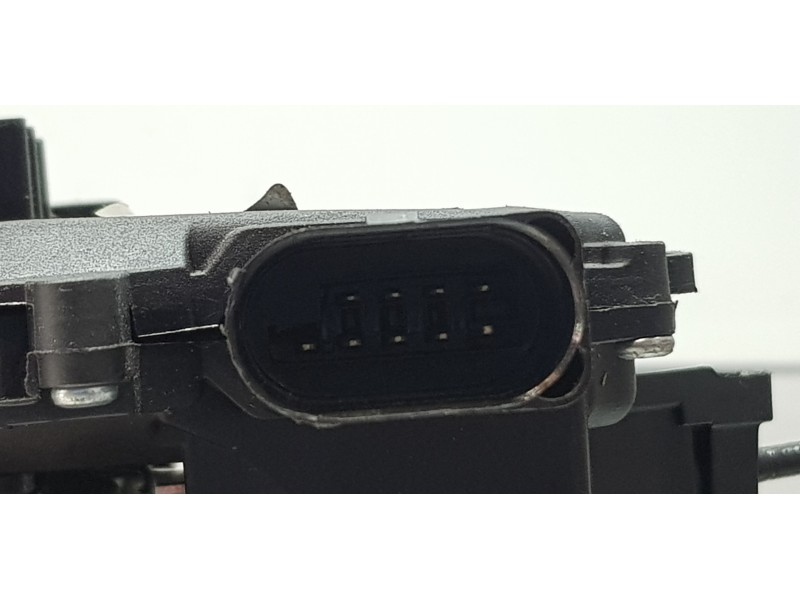 Recambio de cerradura puerta delantera derecha para audi a4 cabrio (8h) 2.5 tdi referencia OEM IAM 8E1837016C   Recambio de cerradura puerta delantera derecha para audi a4 cabrio (8h) 2.5 tdi referencia OEM IAM 8E1837016C
