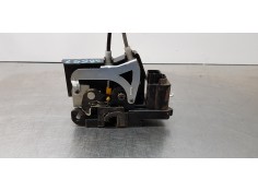 Recambio de cerradura puerta delantera derecha para ssangyong rodius xdi referencia OEM IAM 7122021004   2