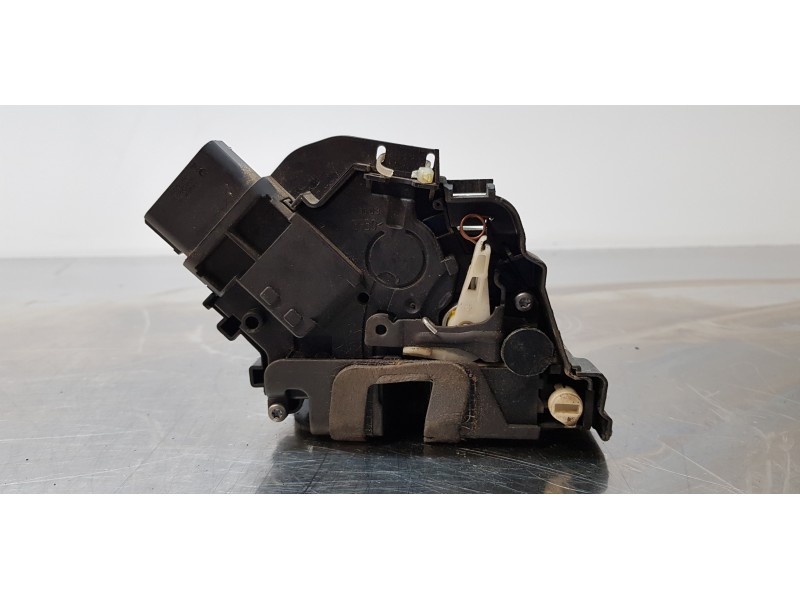 Recambio de cerradura puerta trasera derecha para ford mondeo ber. (ca2) ambiente referencia OEM IAM 6M2AR26412BC  