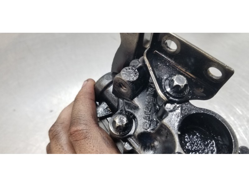 Recambio de bomba aceite para mercedes clase s (w221) berlina 320 / 350 cdi (221.022) referencia OEM IAM A6421802101  