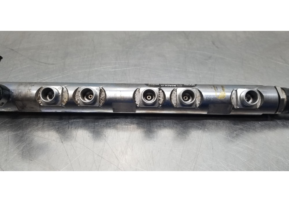 Recambio de rampa inyectora para bmw serie 1 berlina (e81/e87) 118d referencia OEM IAM 13537809127 0281002738 0445214182 Recambio de rampa inyectora para bmw serie 1 berlina (e81/e87) 118d referencia OEM IAM 13537809127 0281002738 0445214182