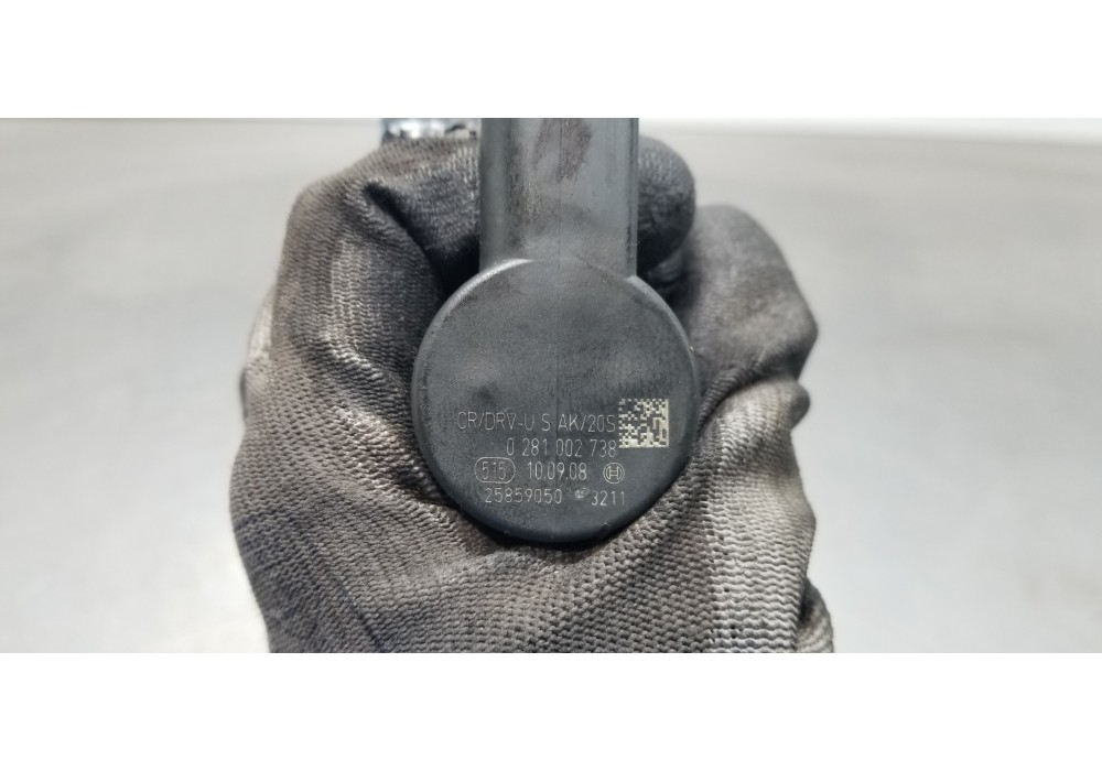 Recambio de rampa inyectora para bmw serie 1 berlina (e81/e87) 118d referencia OEM IAM 13537809127 0281002738 0445214182 Recambio de rampa inyectora para bmw serie 1 berlina (e81/e87) 118d referencia OEM IAM 13537809127 0281002738 0445214182