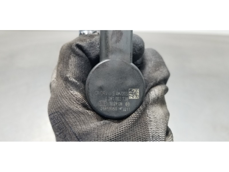 Recambio de rampa inyectora para bmw serie 1 berlina (e81/e87) 118d referencia OEM IAM 13537809127 0281002738 0445214182 Recambio de rampa inyectora para bmw serie 1 berlina (e81/e87) 118d referencia OEM IAM 13537809127 0281002738 0445214182