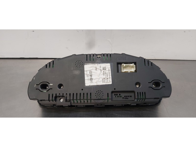 Recambio de cuadro instrumentos para mercedes viano (w639) 3,0 cdi lang (639.813) referencia OEM IAM A6394465721  