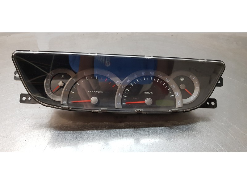 Recambio de cuadro instrumentos para ssangyong rodius xdi referencia OEM IAM 8020021104   Recambio de cuadro instrumentos para ssangyong rodius xdi referencia OEM IAM 8020021104