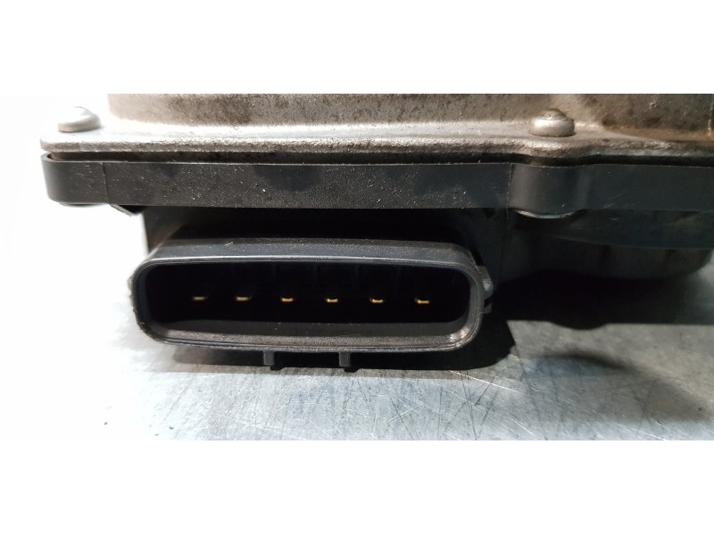 Recambio de caja mariposa para toyota auris touring sports (e18) hybrid active referencia OEM IAM 220300T110  