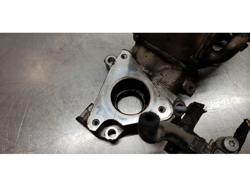 Recambio de intercooler para skoda octavia combi (5e5) active referencia OEM IAM 04L129711R  