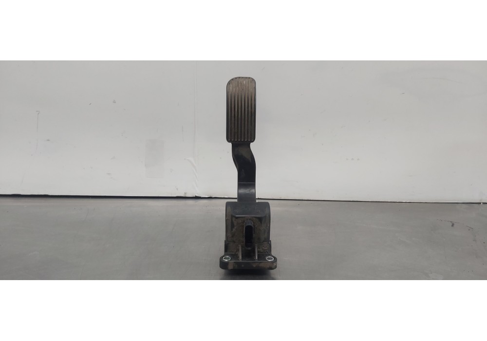 Recambio de pedal acelerador para mercedes viano (w639) 3,0 cdi lang (639.813) referencia OEM IAM A9063000304  