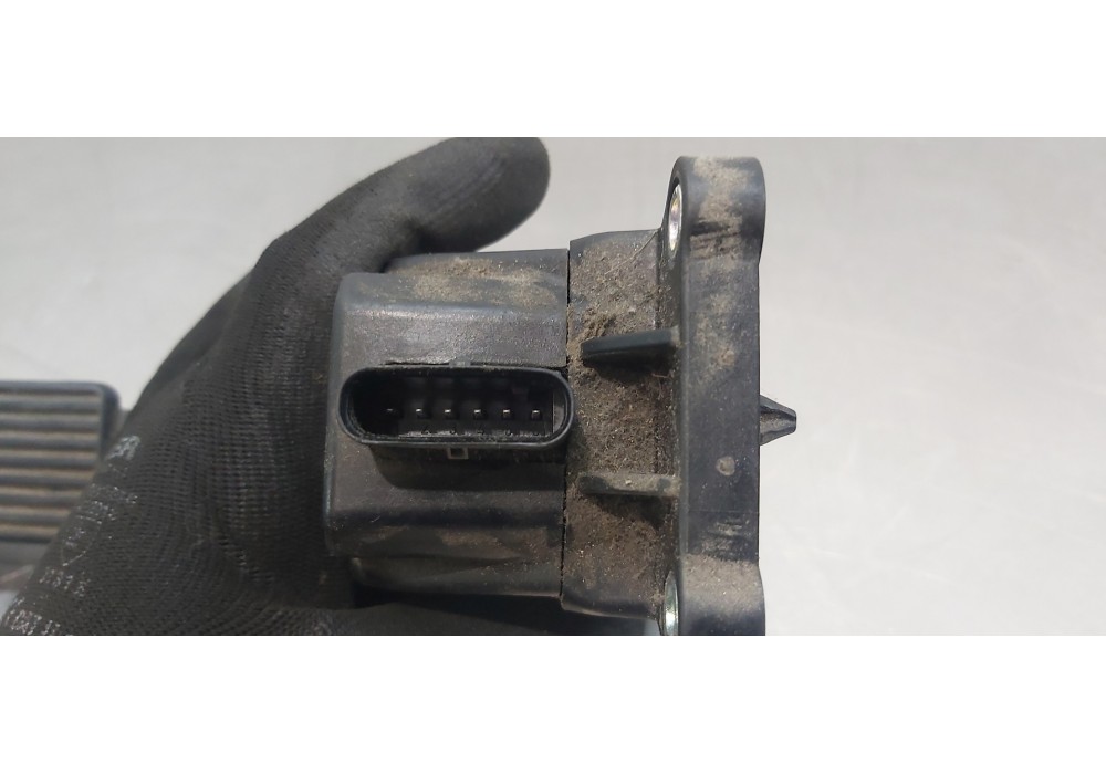 Recambio de pedal acelerador para mercedes viano (w639) 3,0 cdi lang (639.813) referencia OEM IAM A9063000304  