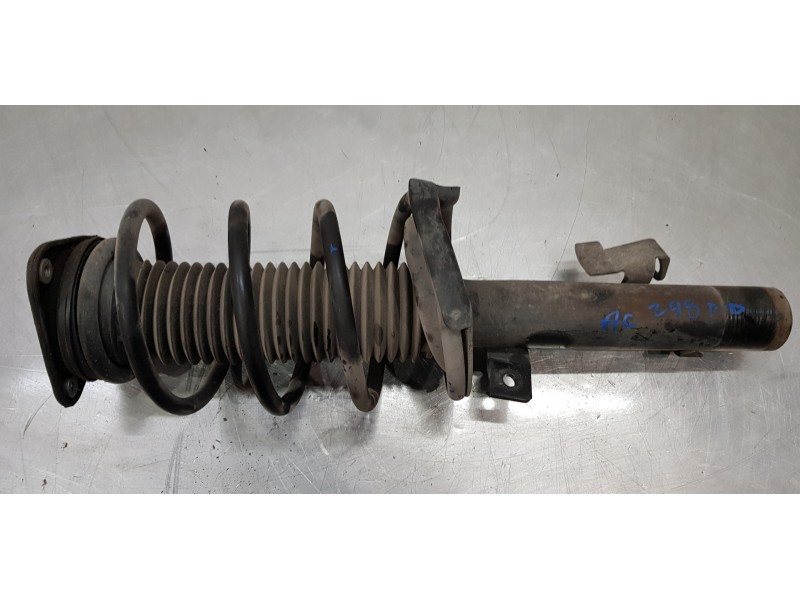 Recambio de amortiguador delantero derecho para ford focus lim. (cb4) business referencia OEM IAM 1595291 4M5118045AAE 