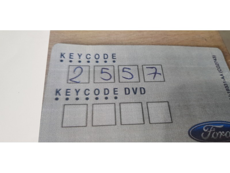 Recambio de sistema audio / radio cd para ford mondeo ber. (ca2) ambiente referencia OEM IAM 8S7T18C815AA  