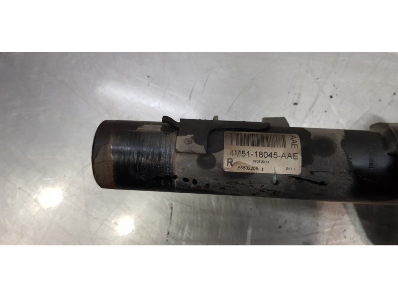 Recambio de amortiguador delantero derecho para ford focus lim. (cb4) business referencia OEM IAM 1595291 4M5118045AAE 