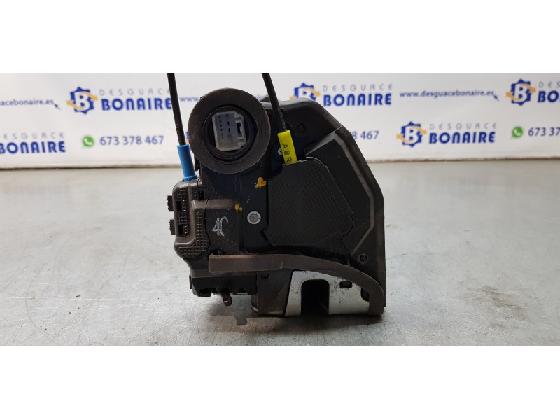 Recambio de cerradura puerta trasera derecha para toyota auris touring sports (e18) hybrid active referencia OEM IAM 6905005050 