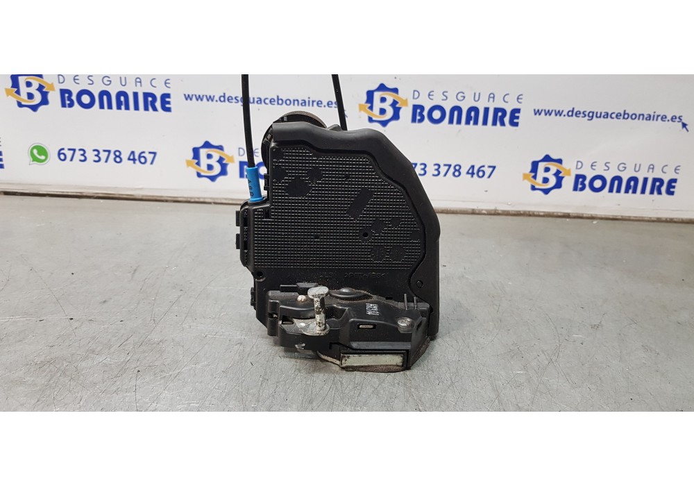 Recambio de cerradura puerta trasera izquierda para toyota auris touring sports (e18) hybrid active referencia OEM IAM 690600505