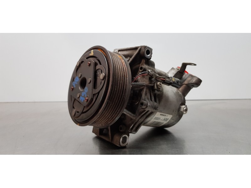 Recambio de compresor aire acondicionado para dacia lodgy ambiance referencia OEM IAM 926008367R  