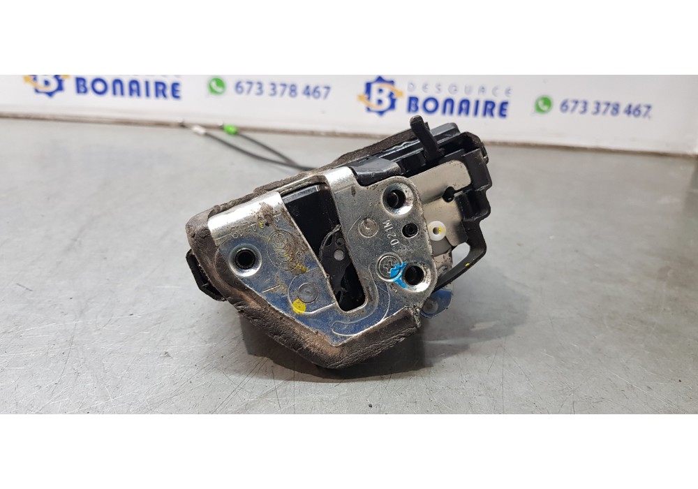 Recambio de cerradura puerta trasera izquierda para toyota auris touring sports (e18) hybrid active referencia OEM IAM 690600505 Recambio de cerradura puerta trasera izquierda para toyota auris touring sports (e18) hybrid active referencia OEM IAM 690600505