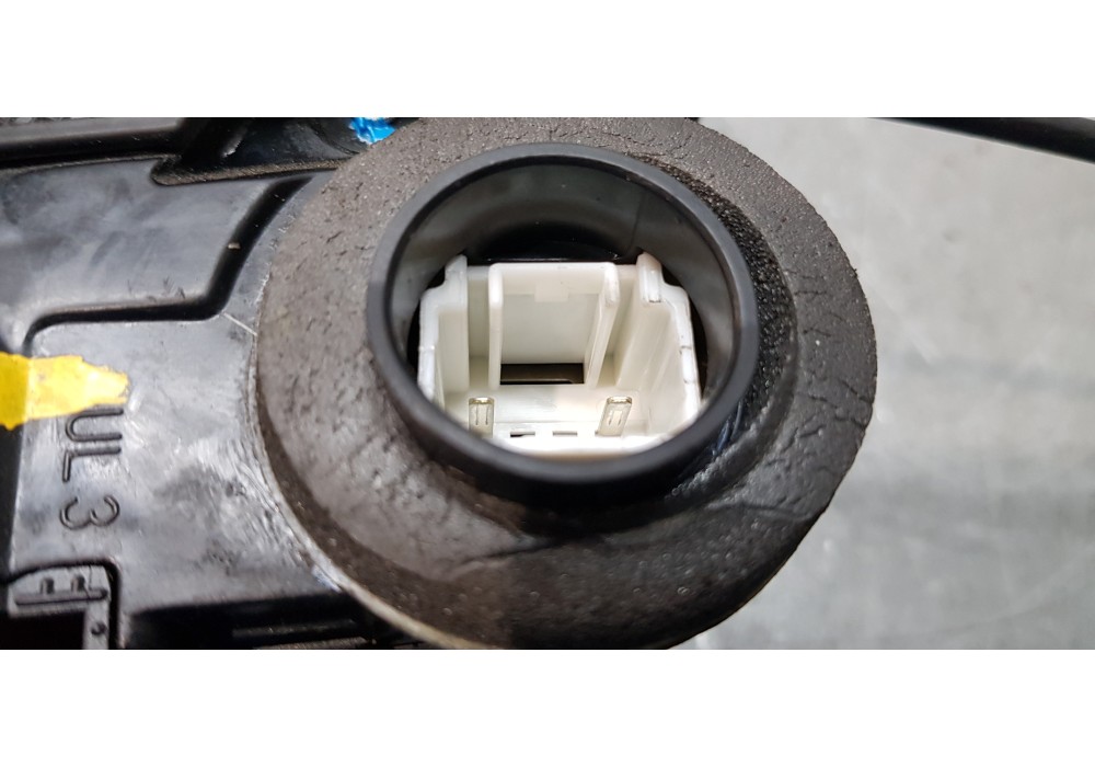 Recambio de cerradura puerta trasera izquierda para toyota auris touring sports (e18) hybrid active referencia OEM IAM 690600505 Recambio de cerradura puerta trasera izquierda para toyota auris touring sports (e18) hybrid active referencia OEM IAM 690600505