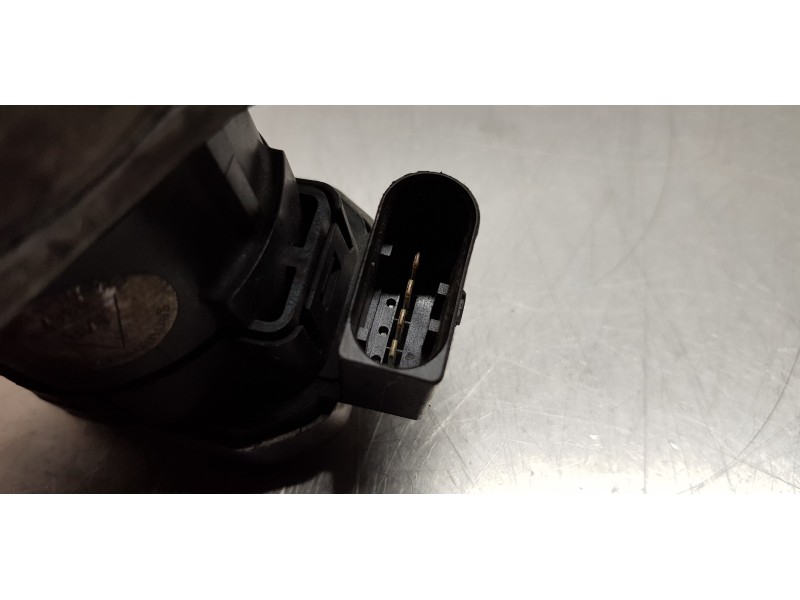 Recambio de valvula egr para mercedes viano (w639) 3,0 cdi lang (639.813) referencia OEM IAM 00005320C8  
