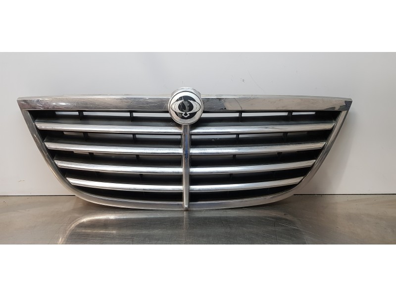 Recambio de rejilla delantera para ssangyong rodius xdi referencia OEM IAM 7945021500   Recambio de rejilla delantera para ssangyong rodius xdi referencia OEM IAM 7945021500