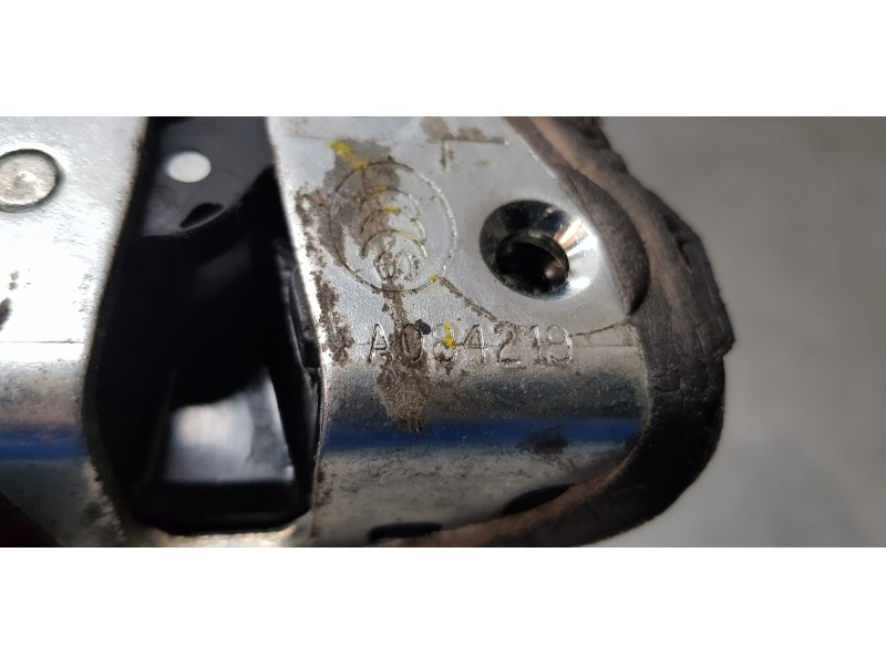 Recambio de cerradura puerta trasera izquierda para toyota auris touring sports (e18) hybrid active referencia OEM IAM 690600505 Recambio de cerradura puerta trasera izquierda para toyota auris touring sports (e18) hybrid active referencia OEM IAM 690600505