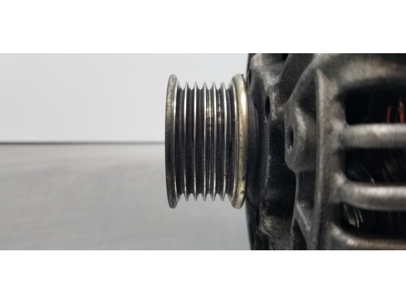 Recambio de alternador para ssangyong rexton rx 320 referencia OEM IAM 0986041550 1621543602 0986XA7788